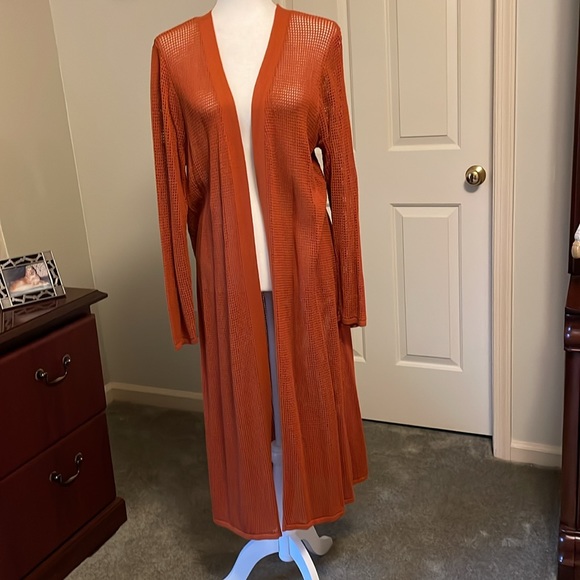 Calvin Klein, two-piece skirt and jacket - Picture 3 of 4